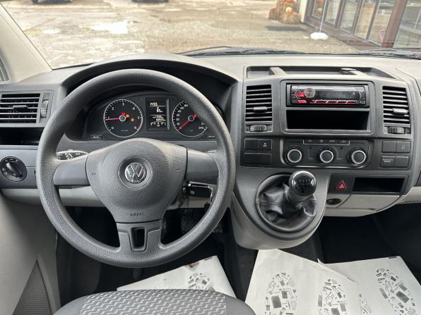 Volkswagen Caravelle T5 Рестайлинг с пробегом 2013 года, цена 2 470 000 рублей, 163000 км, минивэн, Автокод Объявления
