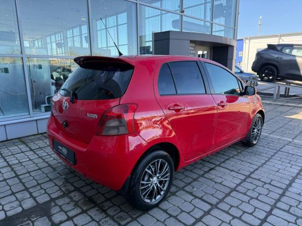Toyota Yaris II с пробегом 2006 года, цена 565 000 рублей, 230612 км, хэтчбек, Автокод Объявления