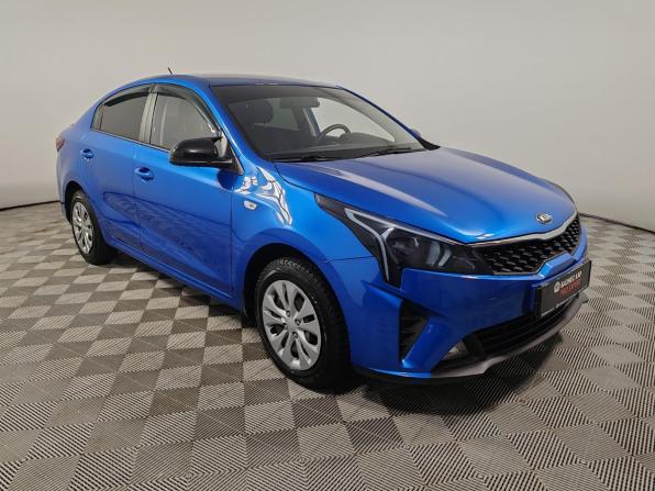 Kia Rio IV Рестайлинг с пробегом 2020 года, цена 1 599 000 рублей, 27780 км, седан, Автокод Объявления
