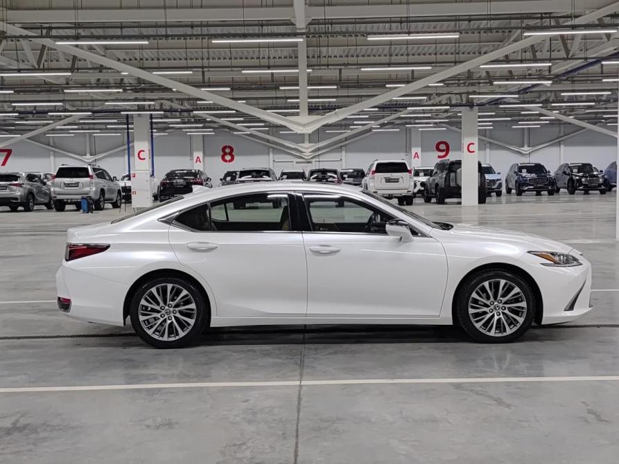 Lexus ES VII Казань  - изображение 5