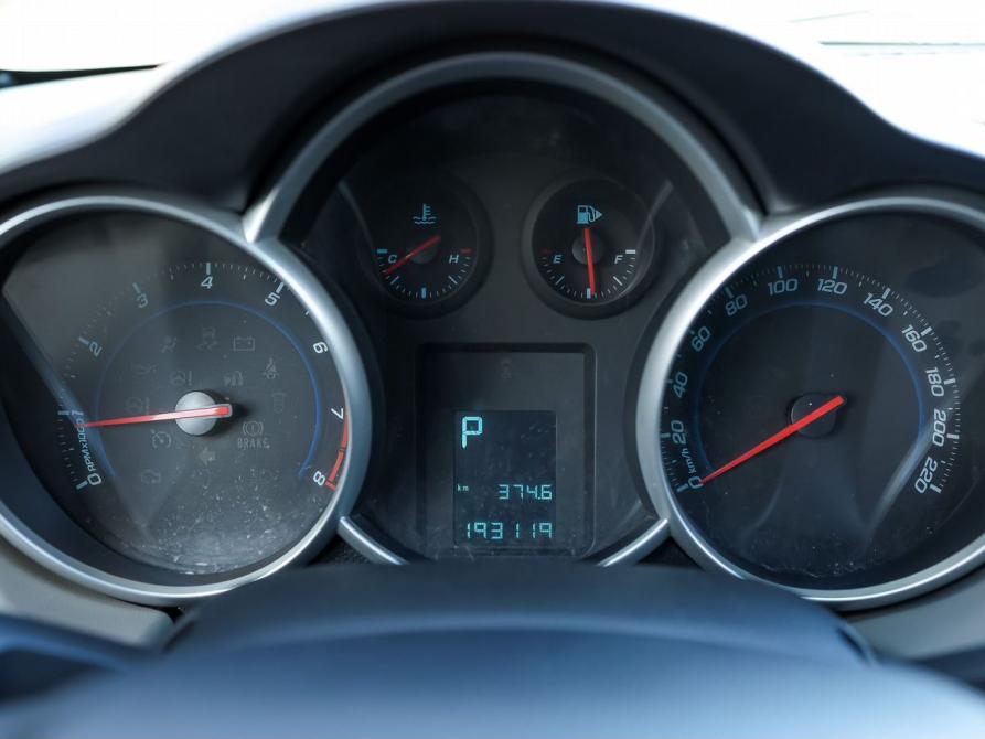Chevrolet Cruze I Ижевск  - изображение 16