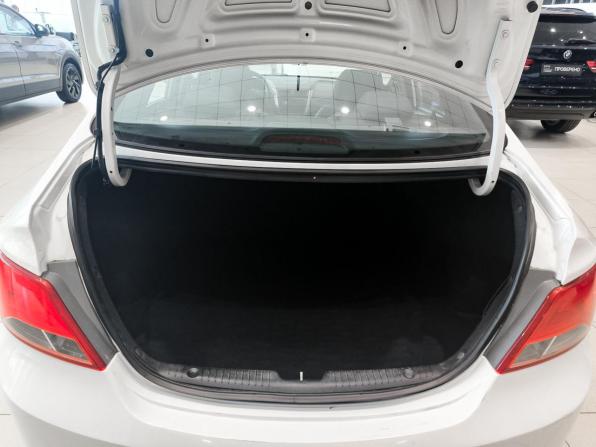 Hyundai Solaris I Рестайлинг с пробегом 2015 года, цена 950 000 рублей, 118648 км, седан, Автокод Объявления