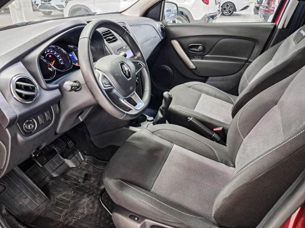 Renault Sandero II Рестайлинг с пробегом 2019 года, цена 1 100 000 рублей, 138120 км, хэтчбек, Автокод Объявления