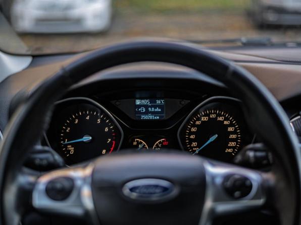 Ford Focus III с пробегом 2013 года, цена 699 000 рублей, 250088 км, хэтчбек, Автокод Объявления