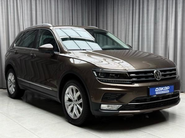 Volkswagen Tiguan II с пробегом 2017 года, цена 2 849 000 рублей, 128143 км, внедорожник, Автокод Объявления