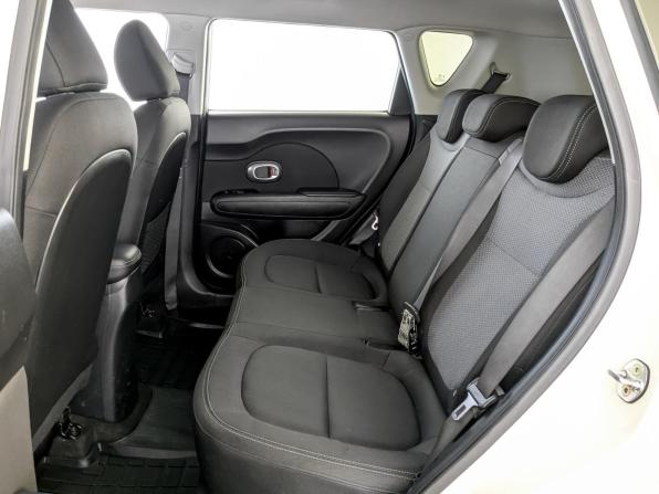 Kia Soul II Рестайлинг с пробегом 2017 года, цена 1 425 000 рублей, 214400 км, хэтчбек, Автокод Объявления