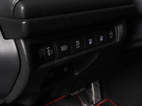 Toyota Camry IX (XV80) China Market с пробегом 2024 года, цена 3 499 000 рублей, 45814 км, седан, Автокод Объявления