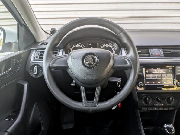 Skoda Rapid I Рестайлинг с пробегом 2019 года, цена 850 000 рублей, 197913 км, лифтбек, Автокод Объявления
