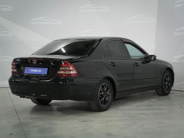 Mercedes-Benz C-Класс II (W203) с пробегом 2001 года, цена 415 000 рублей, 500000 км, седан, Автокод Объявления