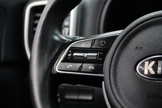 Kia Sportage IV Рестайлинг с пробегом 2020 года, цена 2 495 170 рублей, 108631 км, внедорожник, Автокод Объявления
