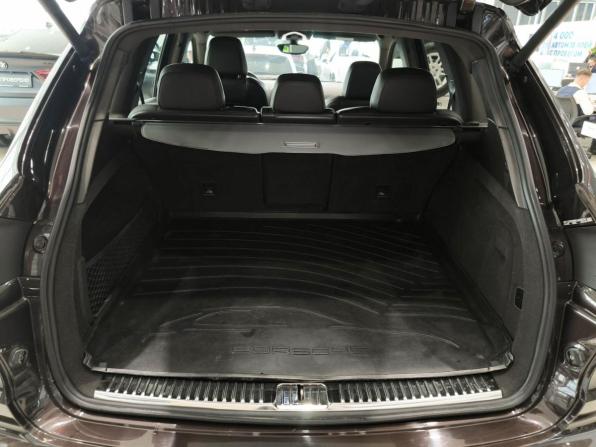 Porsche Cayenne II Рестайлинг (958) с пробегом 2015 года, цена 4 040 000 рублей, 137489 км, внедорожник, Автокод Объявления