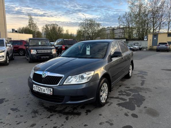 Skoda Octavia II (A5) Рестайлинг с пробегом 2013 года, цена 779 000 рублей, 194684 км, лифтбек, Автокод Объявления