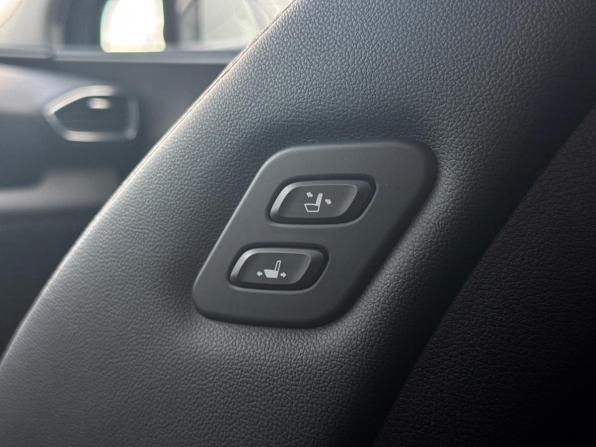 Hyundai Santa Fe IV с пробегом 2019 года, цена 3 800 000 рублей, 14124 км, внедорожник, Автокод Объявления