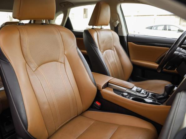 Lexus RX IV с пробегом 2017 года, цена 3 999 000 рублей, 162129 км, внедорожник, Автокод Объявления