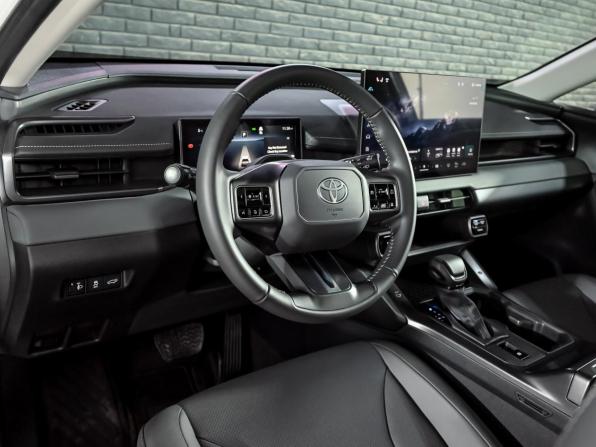 Toyota RAV4 VI (XA60) с пробегом 2026 года, цена 4 420 000 рублей, 51 км, внедорожник, Автокод Объявления