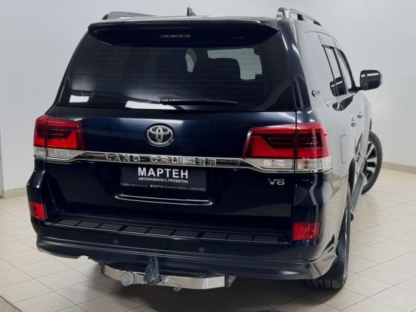 Toyota Land Cruiser 200 Series Рестайлинг 2 с пробегом 2018 года, цена 7 400 000 рублей, 138744 км, внедорожник, Автокод Объявления