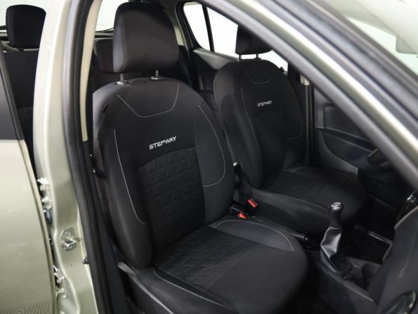 Renault Sandero II с пробегом 2016 года, цена 799 000 рублей, 104200 км, хэтчбек, Автокод Объявления