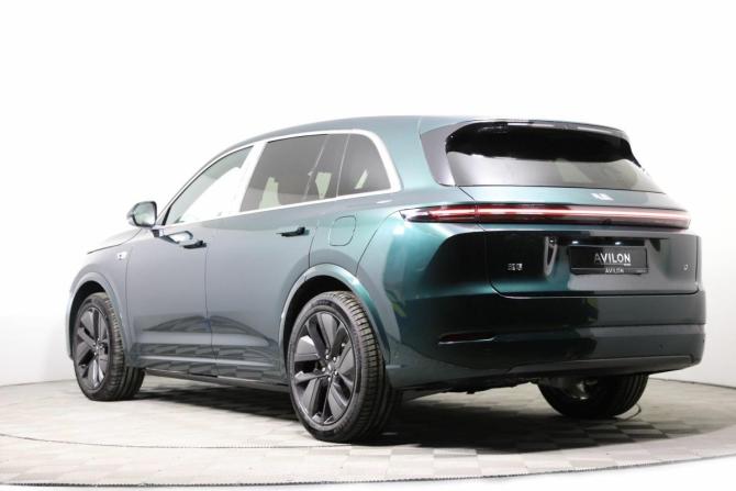 Новый Li Auto (Lixiang) L7 I Рестайлинг 2025 года, цена 9 900 000 рублей, внедорожник, Автокод Объявления