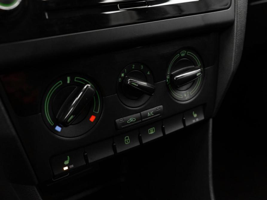 Skoda Rapid I Рестайлинг Москва  - изображение 17