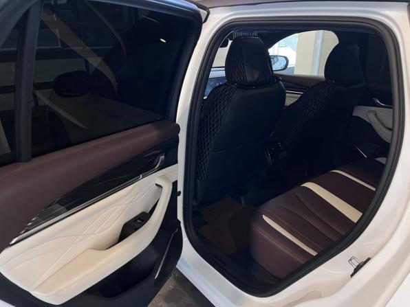 Geely Monjaro I с пробегом 2022 года, цена 3 190 000 рублей, 39071 км, внедорожник, Автокод Объявления