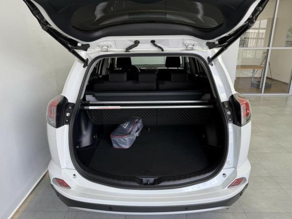 Toyota RAV4 IV (XA40) Рестайлинг с пробегом 2019 года, цена 2 775 000 рублей, 69886 км, внедорожник, Автокод Объявления