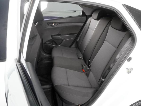 Hyundai Solaris II с пробегом 2019 года, цена 1 299 000 рублей, 174064 км, седан, Автокод Объявления