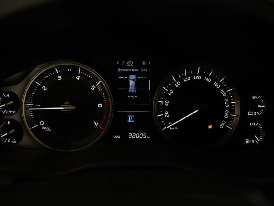 Toyota Land Cruiser 200 Series Рестайлинг 2 Санкт-Петербург  - изображение 14
