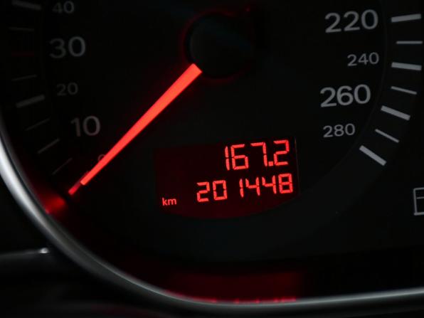 Audi Q7 I (4L) с пробегом 2007 года, цена 1 247 000 рублей, 201000 км, внедорожник, Автокод Объявления