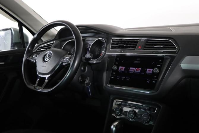 Volkswagen Tiguan II с пробегом 2019 года, цена 2 349 990 рублей, 106889 км, внедорожник, Автокод Объявления