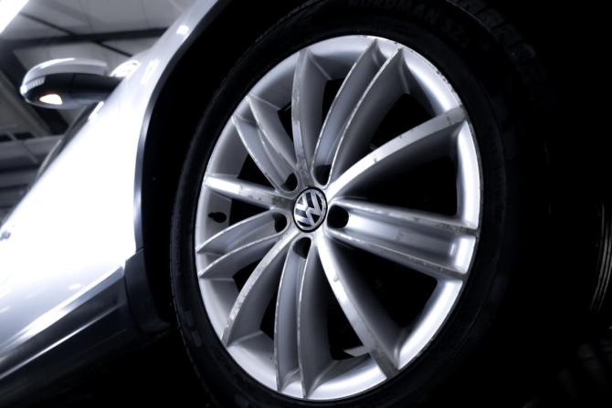 Volkswagen Tiguan I Рестайлинг с пробегом 2012 года, цена 1 377 900 рублей, 198001 км, внедорожник, Автокод Объявления