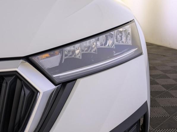 Skoda Octavia IV (A8) с пробегом 2021 года, цена 2 359 000 рублей, 69993 км, лифтбек, Автокод Объявления