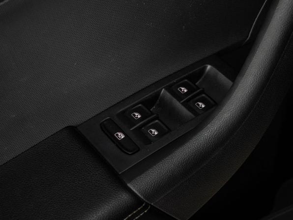 Volkswagen Polo VI с пробегом 2022 года, цена 1 628 000 рублей, 159700 км, лифтбек, Автокод Объявления