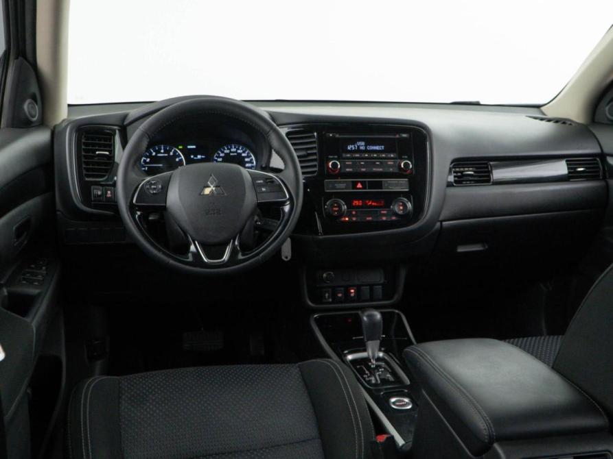Mitsubishi Outlander III Рестайлинг 3 Москва  - изображение 6