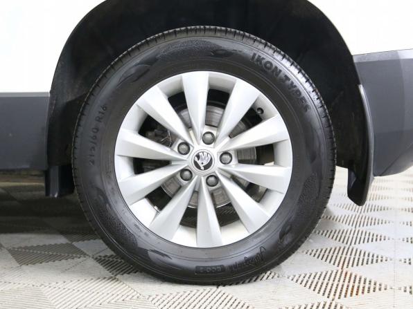 Skoda Karoq I с пробегом 2022 года, цена 2 650 000 рублей, 62845 км, внедорожник, Автокод Объявления