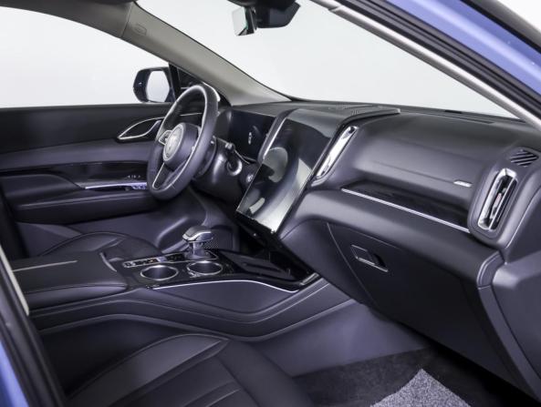 Hongqi HS3 с пробегом 2025 года, цена 3 290 000 рублей, 4453 км, внедорожник, Автокод Объявления