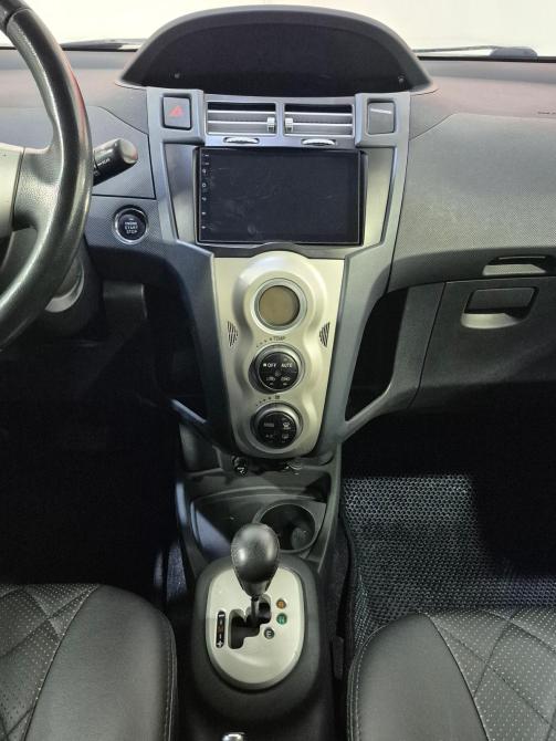 Toyota Yaris II Воронеж  - изображение 12