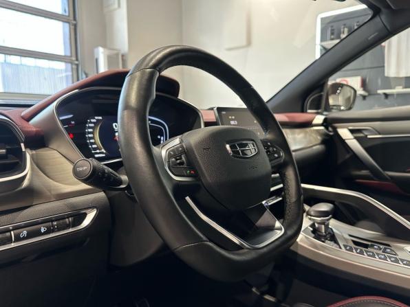 Geely Coolray I с пробегом 2022 года, цена 1 550 000 рублей, 95152 км, внедорожник, Автокод Объявления