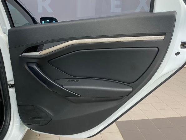 Lada (ВАЗ) Vesta I с пробегом 2019 года, цена 830 000 рублей, 126749 км, седан, Автокод Объявления