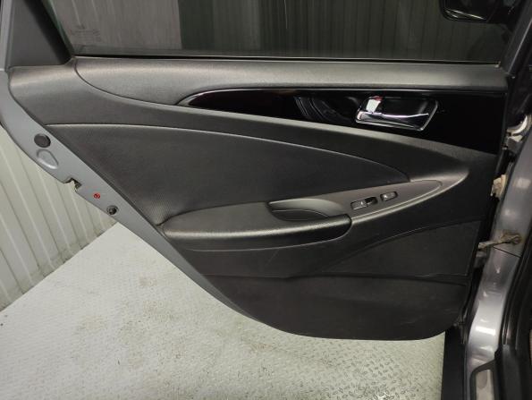 Hyundai Sonata VI (YF) с пробегом 2012 года, цена 875 000 рублей, 219345 км, седан, Автокод Объявления