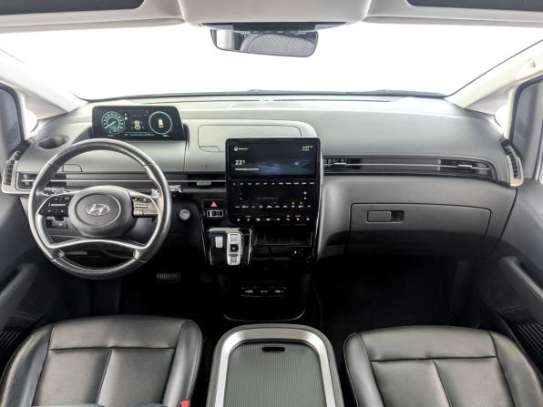 Hyundai Staria I с пробегом 2021 года, цена 5 100 000 рублей, 78833 км, минивэн, Автокод Объявления