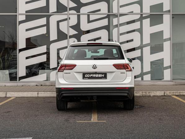 Volkswagen Tiguan II с пробегом 2019 года, цена 2 730 000 рублей, 136955 км, внедорожник, Автокод Объявления