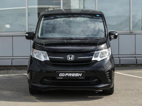 Honda Stepwgn V с пробегом 2016 года, цена 1 812 000 рублей, 212369 км, минивэн, Автокод Объявления