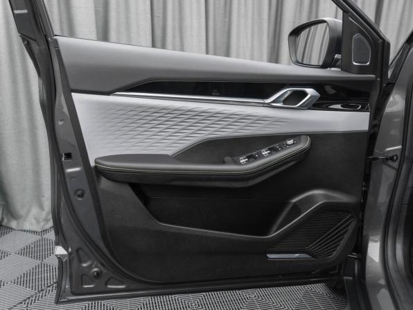 Geely Coolray I Рестайлинг с пробегом 2023 года, цена 2 160 000 рублей, 18496 км, внедорожник, Автокод Объявления