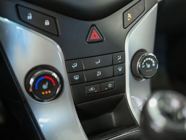 Chevrolet Cruze I Рестайлинг с пробегом 2013 года, цена 959 000 рублей, 77260 км, седан, Автокод Объявления