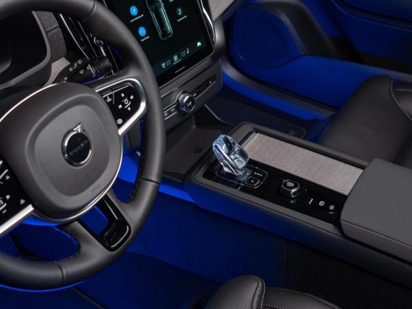 Новый Volvo XC90 II Рестайлинг 2 2026 года, цена 11 250 000 рублей, внедорожник, Автокод Объявления