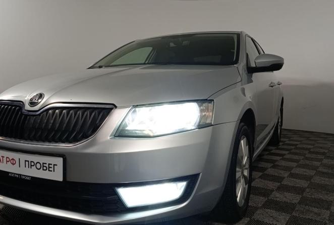 Skoda Octavia III (A7) с пробегом 2017 года, цена 1 225 000 рублей, 218603 км, лифтбек, Автокод Объявления