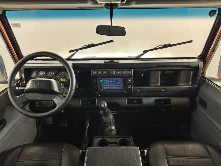 Land Rover Defender I Москва  - изображение 5