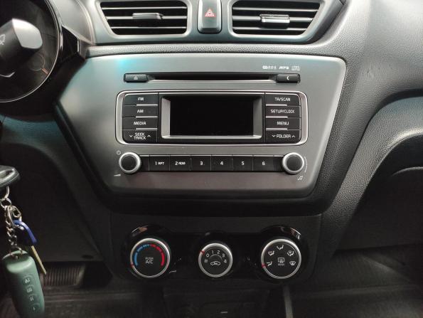 Kia Rio III Рестайлинг с пробегом 2015 года, цена 1 170 000 рублей, 97142 км, седан, Автокод Объявления