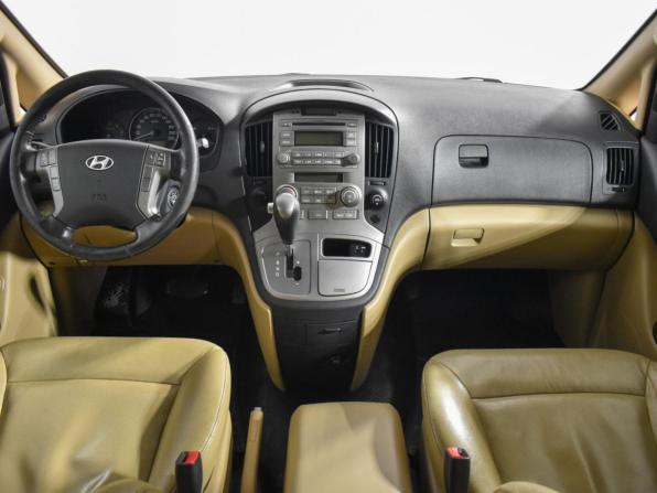 Hyundai Grand Starex I с пробегом 2010 года, цена 1 090 000 рублей, 218987 км, минивэн, Автокод Объявления