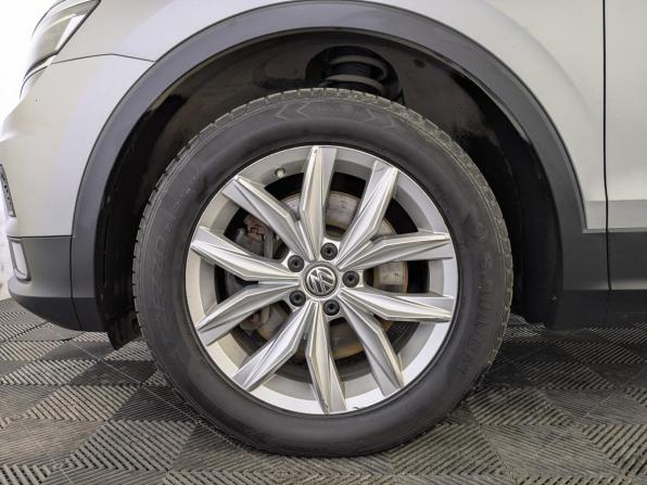Volkswagen Tiguan II с пробегом 2018 года, цена 1 970 000 рублей, 215287 км, внедорожник, Автокод Объявления